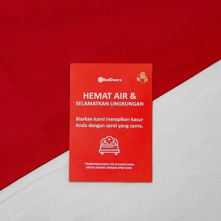 Reddoorz Near Eka Hospital Bsd City-3